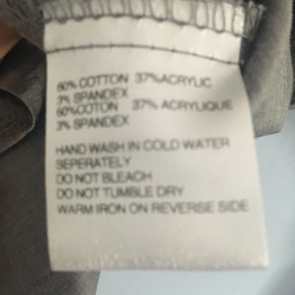 Ruffle zip up blouse - Picture 4 of 4